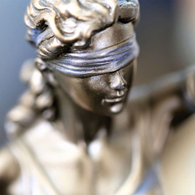 ¿Buscas un procurador en A Coruña?